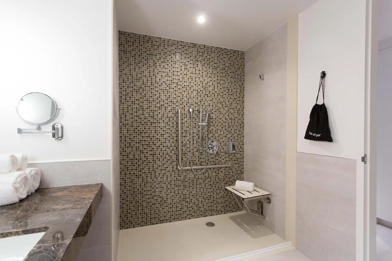Sutton Place Hotel Торонто 4*,