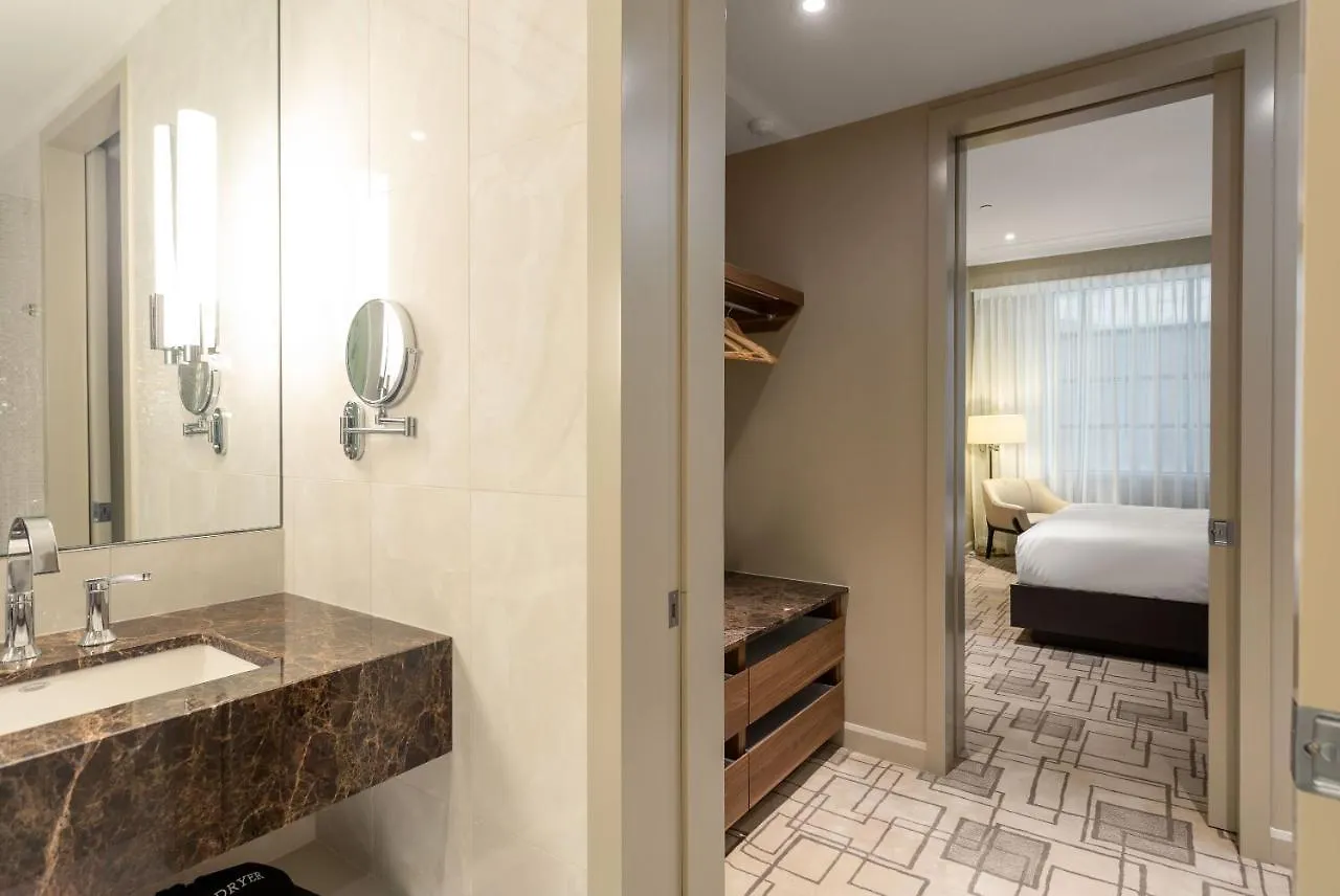 Sutton Place Hotel Торонто 4*,  Канада