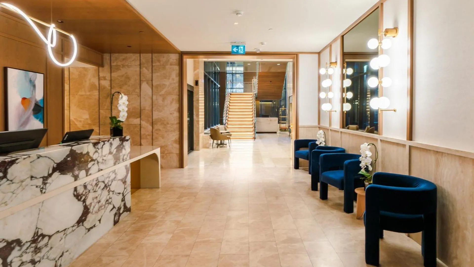****  Sutton Place Hotel Торонто Канада
